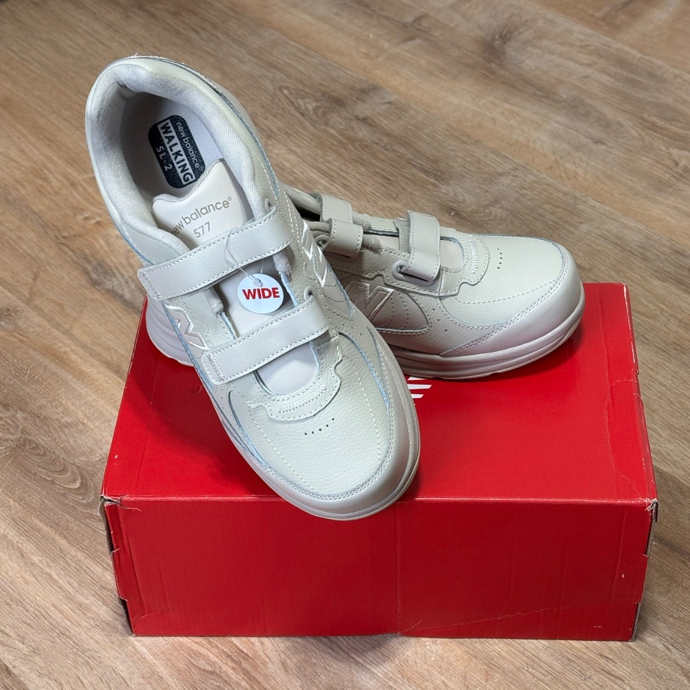 NEW Women’s Walking Shoes